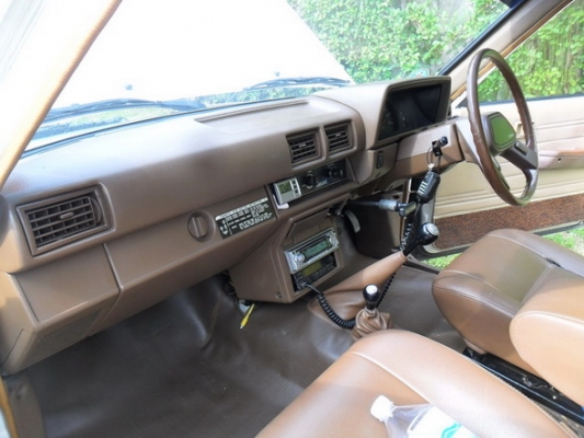 4WD คานแข็งแท้ั สภาพดี 4WD คานแข็งแท้ั สภาพดี