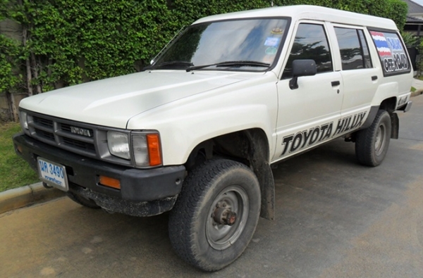 4WD คานแข็งแท้ั สภาพดี 4WD คานแข็งแท้ั สภาพดี