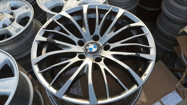 แม็ก BMW  ขอบ18  5รู120  1ชุด