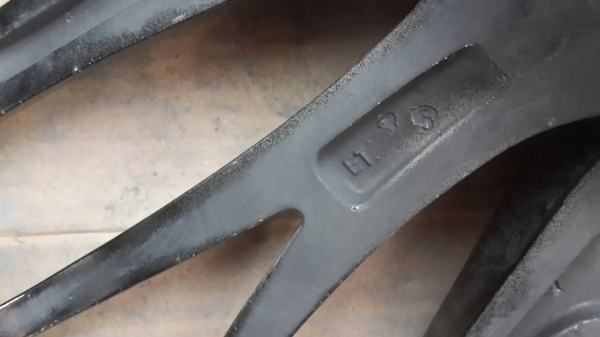 แม็ก BMW  ขอบ18  5รู120  1ชุด