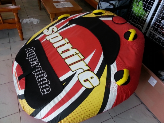 **ขายถูกเครื่องเล่น Aquaglide Spitfire ขายถูกมาก**