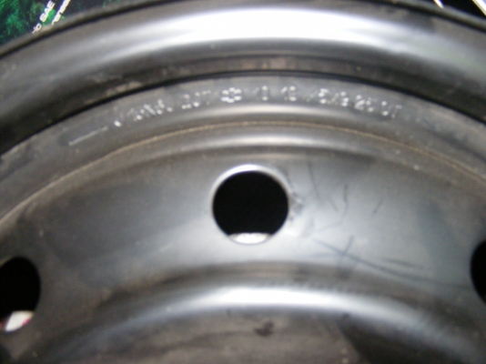 ล้อเหล็ก ขอบ 15 นิ้ว พร้อมฝาครอบ ซูซูกิ สวิฟ