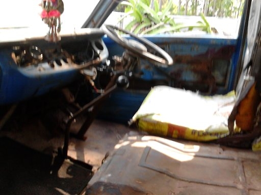 ขาย 4 ล้อ isuzu  เครื่อง 65 แรงม้ามีใบคุมเครื่อง พร้อมทะเบียน ราคา60000