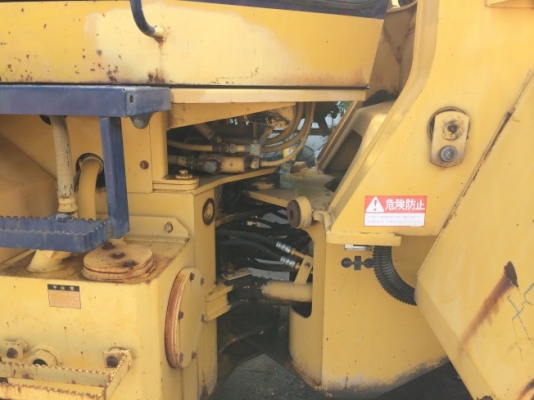 รถตัก Komatsu WA100-1 #33999 นำเข้าเองจากญี่ปุ่น พร้อมตรวจสภาพค่ะ