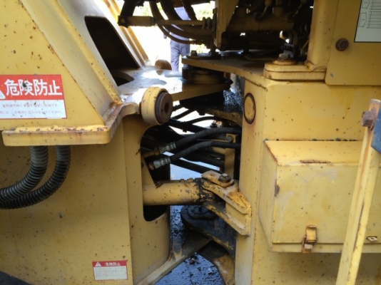 รถตัก Komatsu WA100-1 #33999 นำเข้าเองจากญี่ปุ่น พร้อมตรวจสภาพค่ะ