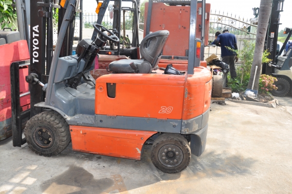 ขายโฟร์คลิฟไฟฟ้า toyota มือสอง ราคาถูก