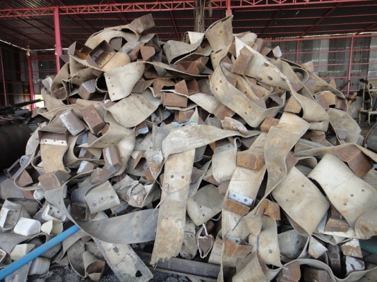 กระพ้อติดสายพาน กระพ้อติดสายพาน