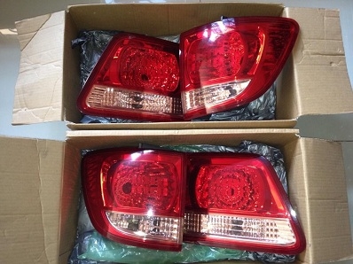 ชุดไฟ ฟอร์จูนเนอร์ รายละเอียดด้านในครับ มีรูปครบทุกชิ้น