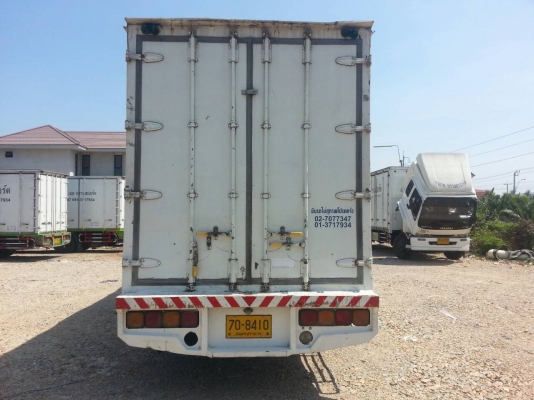 ขาย ISUZU รุ่น FTR 200 แรงม้า พร้อมตู้10บาน สภาพสวย พร้อมใฃ้งาน