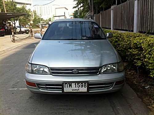 Toyota ท้ายโด่ง ปี94 ออโต้รถบ้านแท้ไม่ใช่Taxiคับ ติดLPGหัวฉีดประหยัดมากพร้อมใช้ถูกเลยคับ