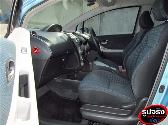 Yaris 1.5 E ปี 06 สีฟ้า ออกรถ 9000 บาท Yaris 1.5 E ปี 06 สีฟ้า ออกรถ 9000 บาท