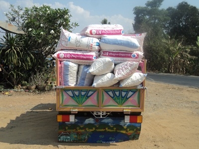 ขาย รถอีแต๋นดั้มต่อใหม่ เปลียนถ่ายน้ำมันเครื่อง เกียร์เฟืองท้ายแล้ว ส่งฟรี ราคาคุยกันได้ครับ