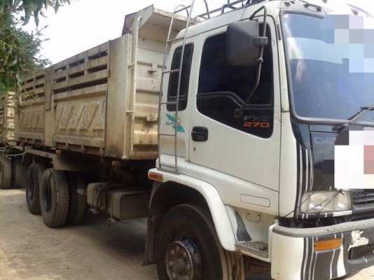 รถอีซูซุ 10 ล้อดั้ม FXZ  270 แรงม้า. ปี 47.  ( ขายแม่ , ลูก )  สนใจติดต่อ. 081 - 6079515