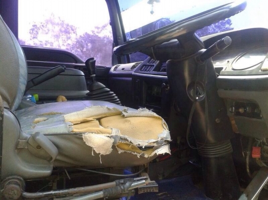 รถอีซูซุ 10 ล้อดั้ม FXZ  270 แรงม้า. ปี 47.  ( ขายแม่ , ลูก )  สนใจติดต่อ. 081 - 6079515