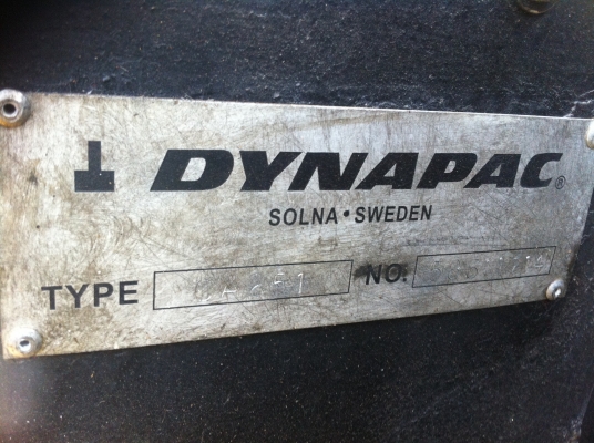 ขายด่วนรถบดสั่นสะเทือนDYNAPAC CA251 พร้อมใช้ เล่มทะเบียน เจ้าของขายเอง