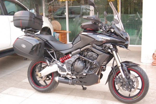 --Kawasaki Versys 65o สวยของแต่งเพียบ ทะเบียนแท้ หาอยู่เข้ามาดูก่อนครับ --