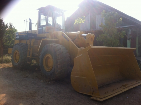 ขายด่วนรถตักKOMATSU WA500-1 พร้อมใช้ เล่มทะเบียน เจ้าของขายเอง