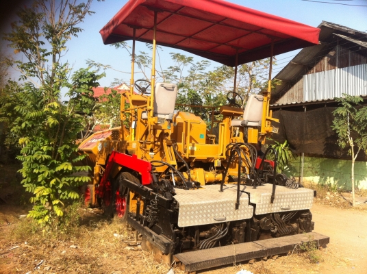 ขายด่วนรถปูยางBLAW KNOX BK191 พร้อมใช้ เจ้าของขายเอง ขายด่วนรถปูยางBLAW KNOX BK191 พร้อมใช้ เจ้าของขายเอง