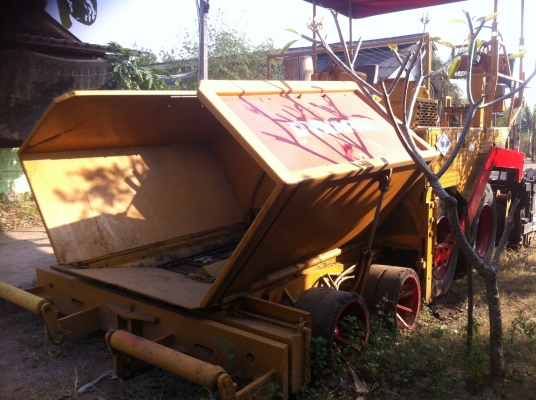 ขายด่วนรถปูยางBLAW KNOX BK191 พร้อมใช้ เจ้าของขายเอง ขายด่วนรถปูยางBLAW KNOX BK191 พร้อมใช้ เจ้าของขายเอง