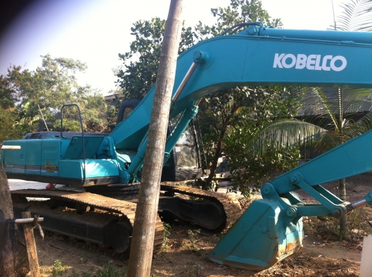 ขายด่วนรถขุดKOBELCO SK220-1 พร้อมใช่ เล่มทะเบียน เจ้าของขายเอง