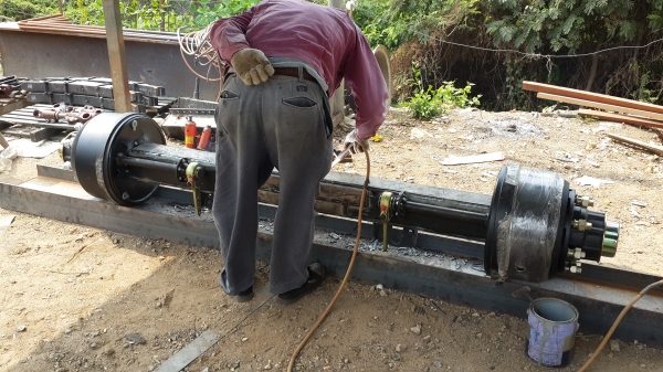 ขายโรเบท3เพลา..........สั่งต่อได้เลยครับ..กว้าง.ยาว.ใหญ่