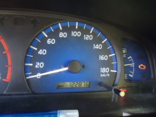 ขายไทเกอร์ D4D พรีรันเนอร์ 2.5 ,Autoปี 2003 รถมือเดียวว