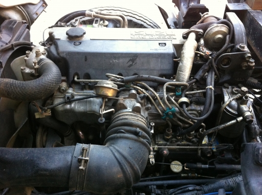 ขาย 6 ล้อ เล็กดั้มNKR 71E เครื่อง 135 แรง รถประกอบ