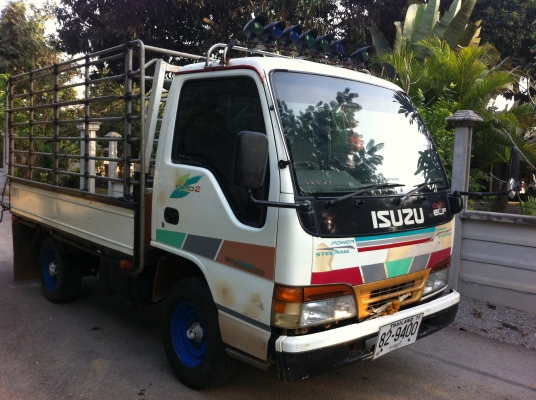 ขาย 4 ล้อ NKR หัวการ์ตูน เครื่อง 4JG2 100 แรง