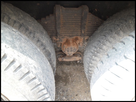 อีซูซุ จัมโบ้ 200 อีซูซุ จัมโบ้ 200