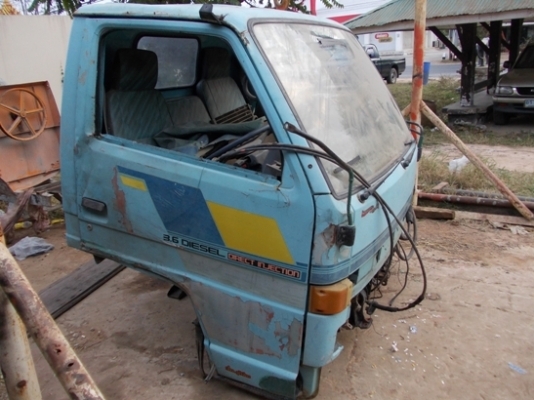 ขาย หัว NKR สภาพสวย สมบูรณ์ พร้อมสายเกียร์