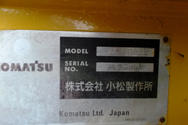 ขายด่วนรถตักล้อยางWA300-3Eเก่านอกนําเขัา1999999บาท