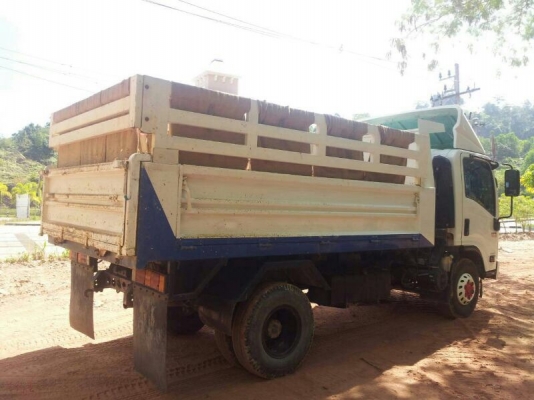 รถอีซูซุ 6 ล้อดั้ม 150 แรงม้า. ปี 51 ( รถวิ่ง 26,xxx กม. )  สนใจติดต่อ 081  6079515