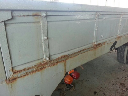 รถฮีโน่ 6 ล้อ ( ไม่ดั้ม )  136 แรงม้า. ปี 51  สนใจติดต่อ 081 - 6079515