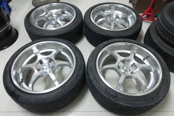 Advan racing ก้านยก 17x8 ET40 5/114 สภาพเดิมๆไม่มีรอยเบียด จัดไปถูกๆ7900บาท Advan racing ก้านยก 17x8 ET40 5/114 สภาพเดิมๆไม่มีรอยเบียด จัดไปถูกๆ7900บาท