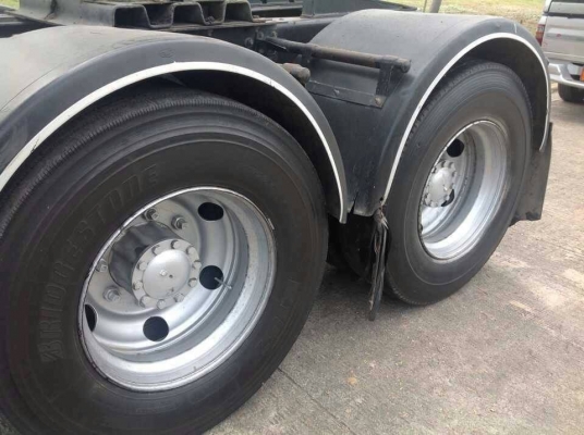 ขายสิบล้อหัวลากพร้อมหาง Isuzu เครื่อง 320 ปี 49 หาง 12 เมตร 2 เพลา ทะเบียนพร้อม