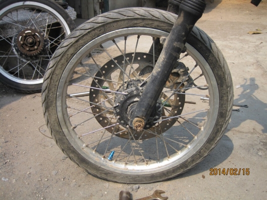 ล้อเงินDID.หน้าSerpico ขนาด 1.4*17 ยกวงติดจานจาน 900 หรือแยกขาย