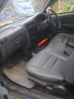 นิสัน Nissan