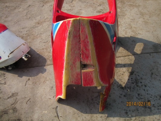 ชุดสี Serpico SS ปี38 ทั้งหมดตามรูปรวมถังน้ำมัน สภาพยังดีสียังพอสวยพร้อมไฟหน้า-ท้าย 1500 (พร้อมส่ง)