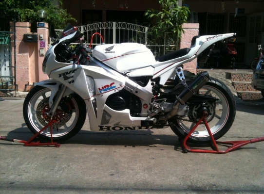 มาใหม่/รูปเต็มๆ * ขาย VFR NC30 ปี92 แฟริ่ง CBR1000 ปี08 ทะเบียนแท้โอนขนส่ง 62,000! ยกไปเลย*-จัดแนนซ์ได้ 50,000!@