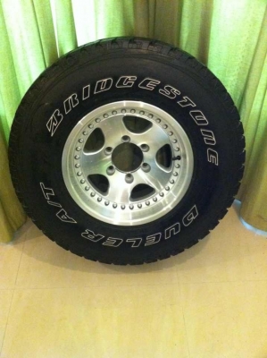 ขายล้อแท้ 15 offroad พร้อมยาง 31 ขายล้อแท้ 15 offroad พร้อมยาง 31