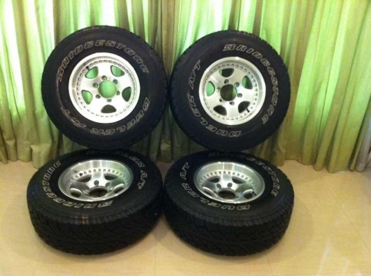 ขายล้อแท้ 15 offroad พร้อมยาง 31