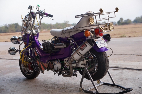 ขาย HONDA ชาลี แต่ง งาม งาม อะไหล่ ขั้นเทพ สภาพตามรูปทุกอย่างพร้อมประกวด แน่นอนครับ เครื่อง LIFAN 150 CC เอกสารอินวอยครับ ขาย HONDA ชาลี แต่ง งาม งาม อะไหล่ ขั้นเทพ สภาพตามรูปทุกอย่างพร้อมประกวด แน่นอนครับ เครื่อง LIFAN 150 CC เอกสารอินวอยครับ