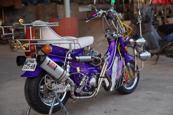 ขาย HONDA ชาลี แต่ง งาม งาม อะไหล่ ขั้นเทพ สภาพตามรูปทุกอย่างพร้อมประกวด แน่นอนครับ เครื่อง LIFAN 150 CC เอกสารอินวอยครับ ขาย HONDA ชาลี แต่ง งาม งาม อะไหล่ ขั้นเทพ สภาพตามรูปทุกอย่างพร้อมประกวด แน่นอนครับ เครื่อง LIFAN 150 CC เอกสารอินวอยครับ