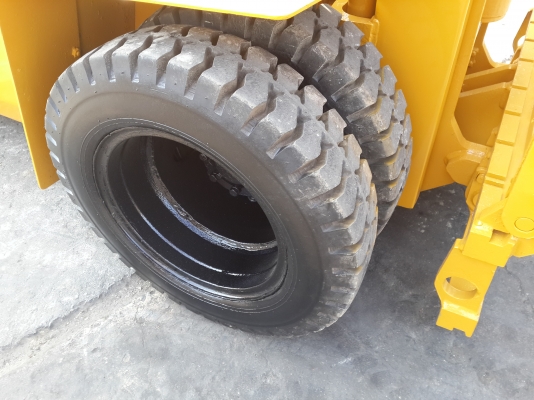 ขาย รถยก KOMATSU 2.5ตัน (ดีเซล) รุ่น FD25-10- มือสองญี่ปุ่น