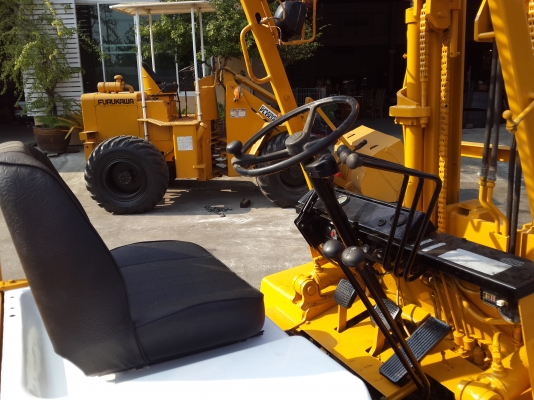 ขาย รถยก KOMATSU 2.5ตัน (ดีเซล) รุ่น FD25-10- มือสองญี่ปุ่น