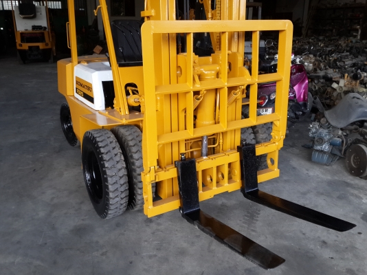 ขาย รถยก KOMATSU 2.5ตัน (ดีเซล) รุ่น FD25-10- มือสองญี่ปุ่น