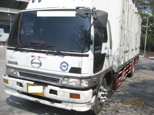 ขาย Hino 3H หกล้อ ตู้สิบบาน 7.2 m เครื่อง 195 แรง สวยพร้อมใช้ โทร 088-4501277