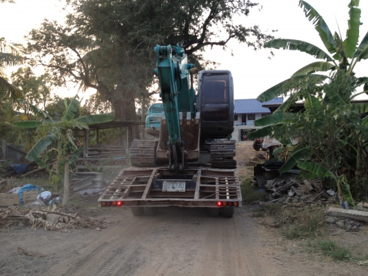 ขาย รถแม็คโฮไปแล้ว เหลือ10 ล้อ 395000 ครับ ขาย รถแม็คโฮไปแล้ว เหลือ10 ล้อ 395000 ครับ