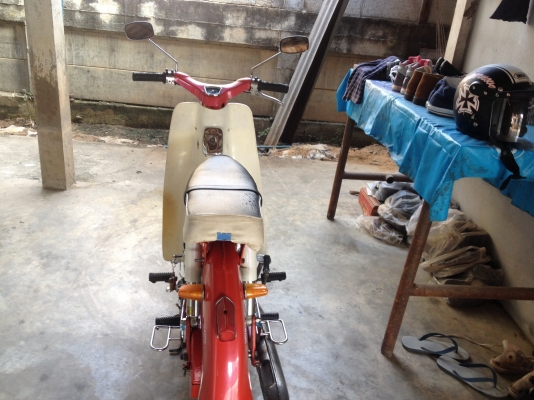 รถสวยราคาถูก ขายC100 มีทะเบียน 22000  บาท 0861223256 ต้นสุ1000