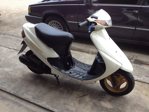 ขายรถ POP Suzuki กับ Honda